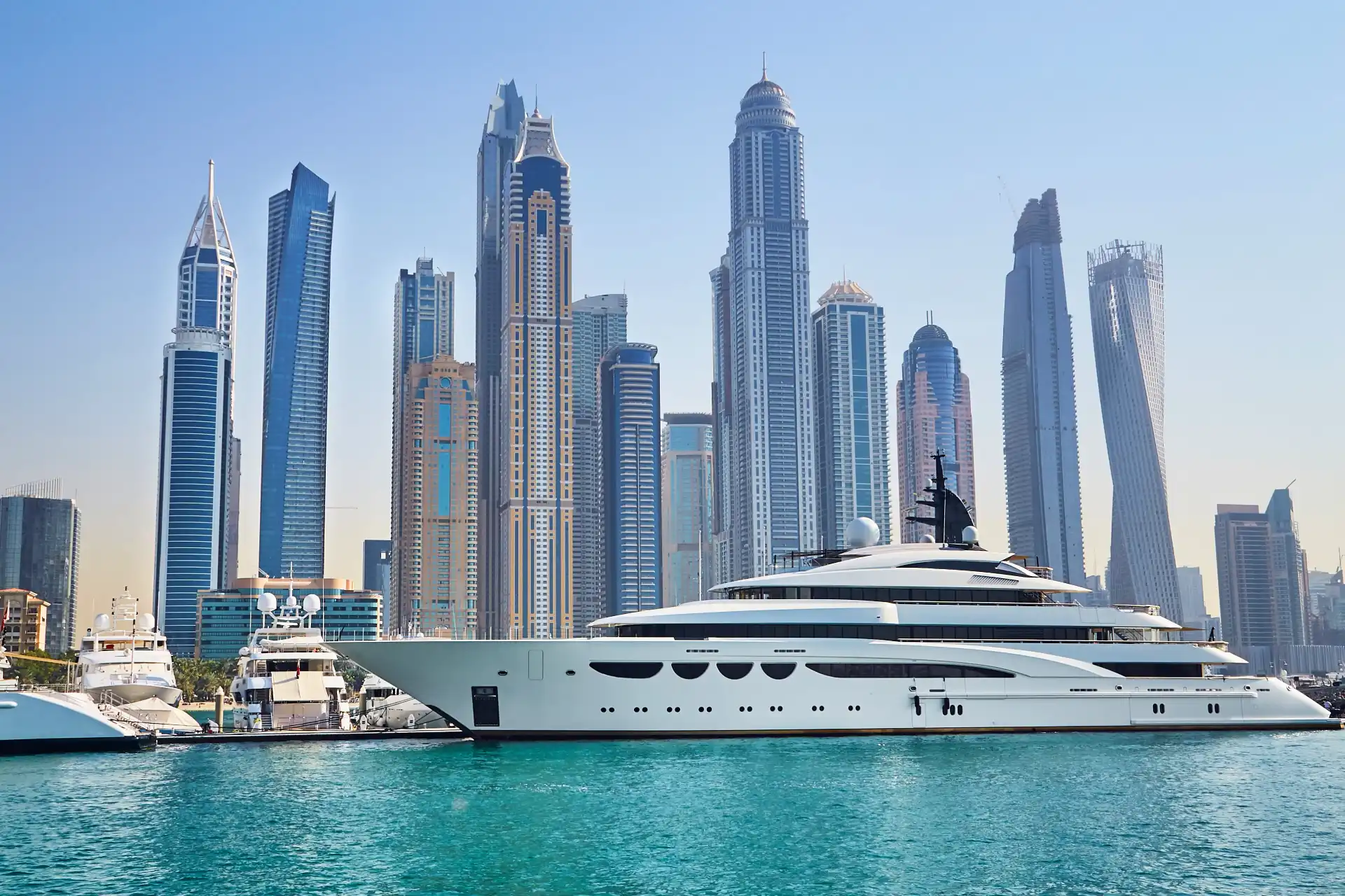 yachts rental dubai